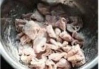 焦溜肥肠的做法 步骤5