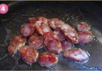 腊肠手撕包菜的做法 步骤4