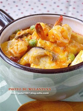 红咖喱鲜虾豆腐