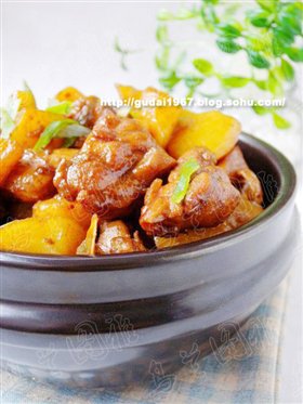酱香土豆炖鸡