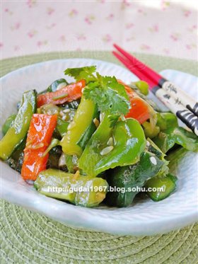 蚝油青椒脆黄瓜