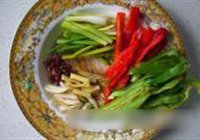 蕨菜炒回锅肉的做法 步骤4
