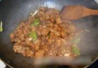 青椒肉段的做法 步骤9
