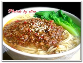辣肉碱水手工面