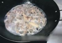 卤鸡三样的做法 步骤3