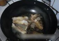 麻辣酸菜鱼的做法 步骤4