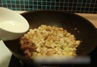 虾仁烧豆腐的做法 步骤11