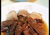 咸黄瓜皮炖肉的做法 步骤5