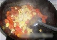 西红柿鸡蛋炒蒜苗的做法 步骤7