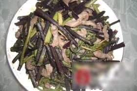 蕨菜肉丝