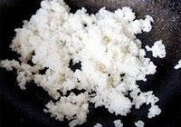 泰式菠萝炒饭的做法 步骤3