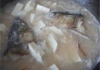 鱼头豆腐汤的做法 步骤5