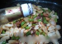 炒猫耳朵的做法 步骤17