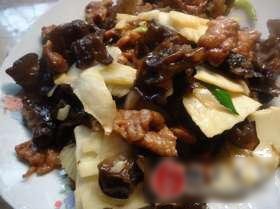 春笋木耳炒肉