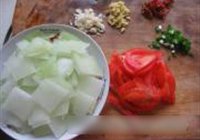 西红柿炒冬瓜的做法 步骤2
