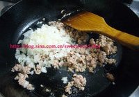黑胡椒肉馅面包的做法 步骤3
