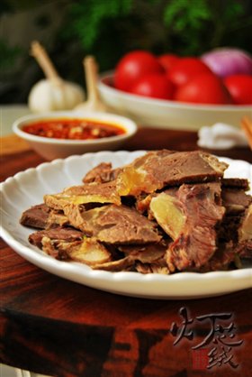 草果清炖牛肉