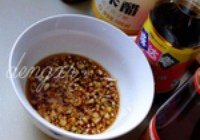 海兔子鱼干拌白菜心的做法 步骤7