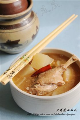 酸萝卜老鸭汤