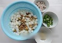 淡菜萝卜瘦肉汤的做法 步骤4