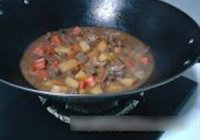 胡萝卜土豆焖牛肉的做法 步骤7
