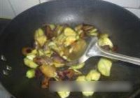 酱烧茄子的做法 步骤5