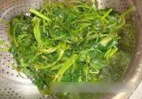 付乳椒丝炒番薯叶的做法 步骤3