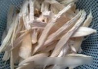 手撕杏鲍菇的做法 步骤2