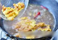 菠菜鸡蛋炖粉条的做法 步骤8