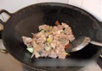 笋烧鸭的做法 步骤10