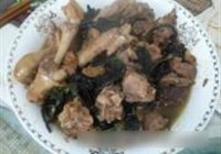 酸笋紫苏焖鸭的做法 步骤5