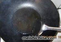 水果玉米炒肉的做法 步骤8