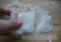 酸菜汆白肉的做法 步骤3
