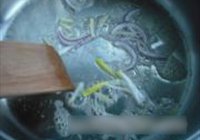 酸菜汆白肉的做法 步骤8