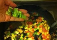 蔬菜小炒的做法 步骤10