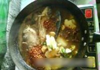 鲫鱼炖土豆的做法 步骤6