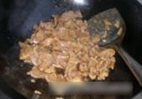 铁板黑椒牛柳的做法 步骤9