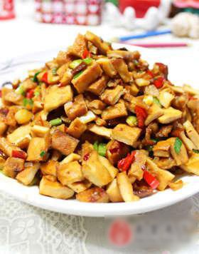 青蒜萝卜炒豆干