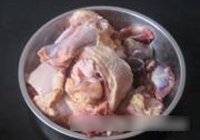 土豆烧鸡块的做法 步骤2