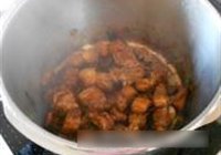 茶树菇烧肉的做法 步骤5