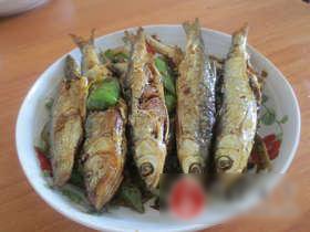 青椒鱼干