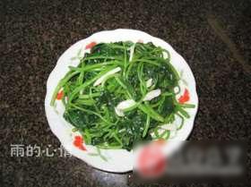 水煮红薯叶