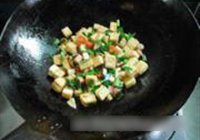 家常炒豆腐的做法 步骤12