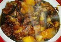 红烧牛腩土豆的做法 步骤6