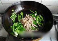 青椒炒肉丝的做法 步骤5