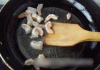 虾仁锅巴的做法 步骤6