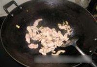 西葫芦炒肉片的做法 步骤4