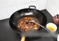 干豇豆红烧肉的做法 步骤11