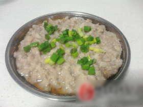 蒸饽荠肉饼