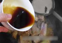 糖醋小排的做法 步骤3